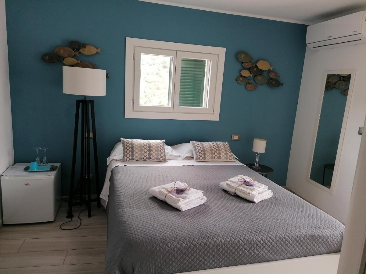 La Casa Di Trilly Hotell Sanremo Exteriör bild